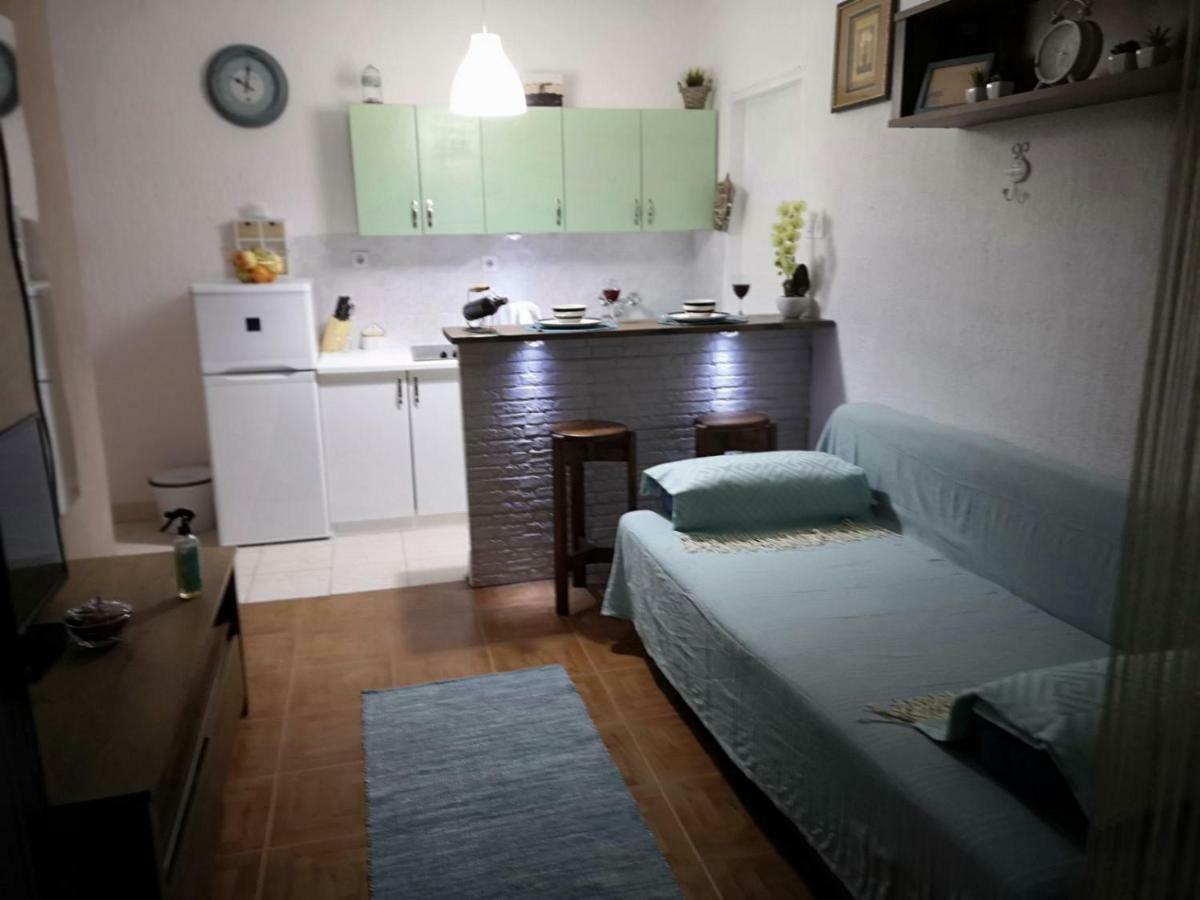 Apartmani Sarm Vir Exterior photo